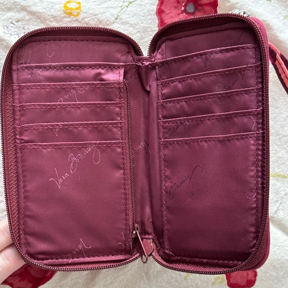 Geometric Patterned Women's Wristlet - Picture 10 of 16